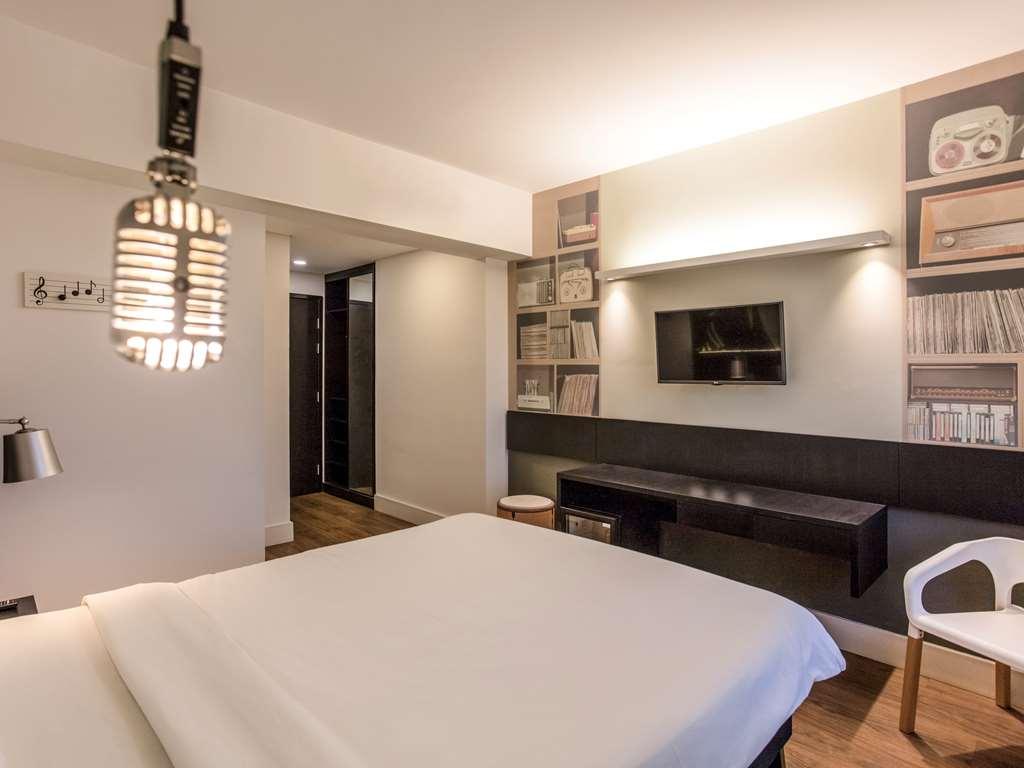 Hotel Ibis Styles Taubaté Zimmer foto